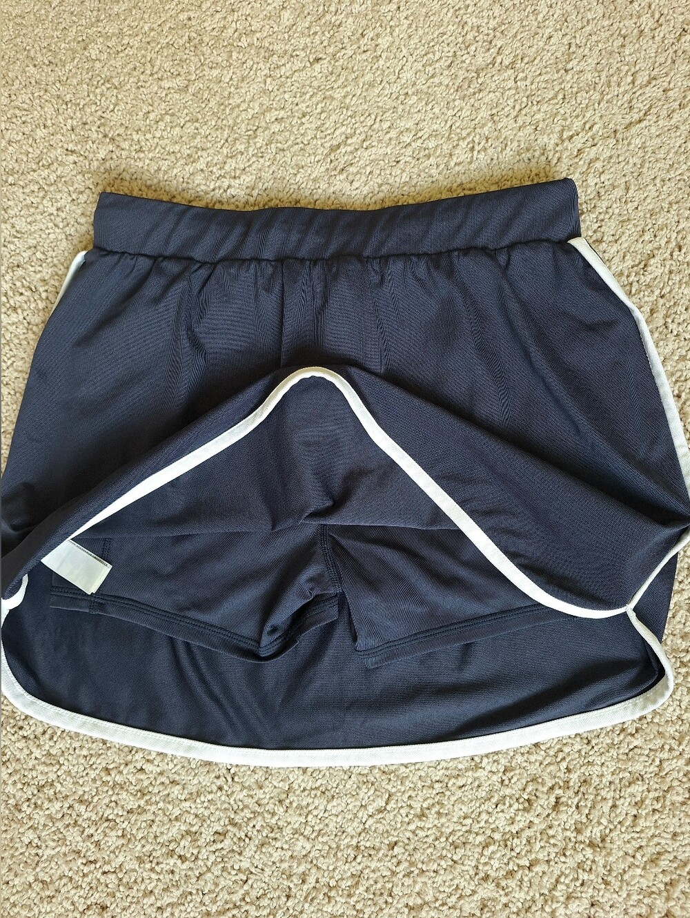 Varley Archer Mid Rise Pull On Athletic Skort 13.5 Navy Blue Nights Size Small - Picture 12 of 14